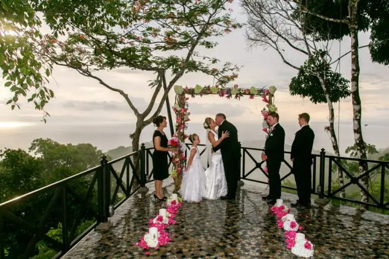 2 People 1 Life – Costa Rica Wedding