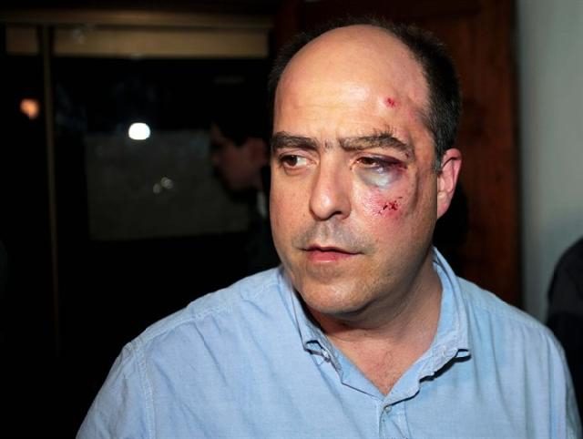 Venezuela National Assembly Regresses into all out Brawl