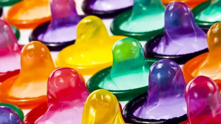 Costa Rican Association Promotes Sexual Health Through Their ‘Buy One Give One’ Condom Campaign