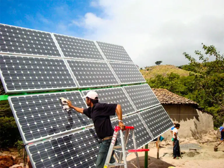 Costa Rica Introduces Solar Energy Surplus Buyback Plan for Homes and Businesses