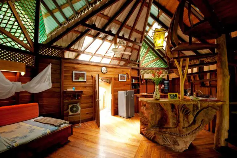 Stay in a Costa Rican Tree House