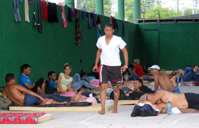 Salvadorans and Colombians ask for refuge in Costa Rica