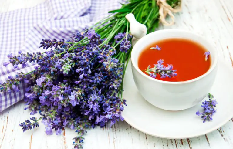 Infusions of valerian, lavender or chamomile can help you sleep naturally