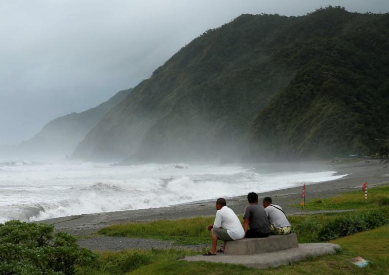 More than 15,000 evacuated in Taiwan after “Super Typhoon”