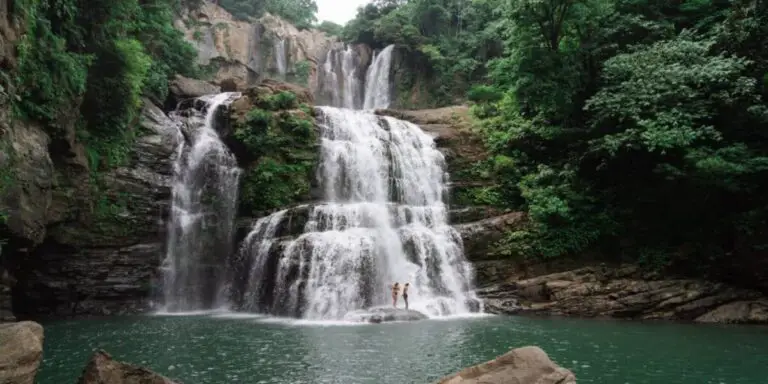 Visit Costa Rica´s Waterfalls: A Unique Opportunities to Connect with Nature?