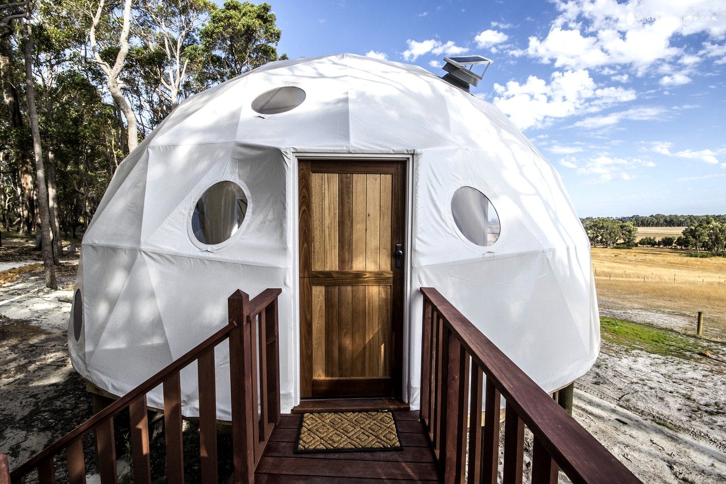 Glamping Hub