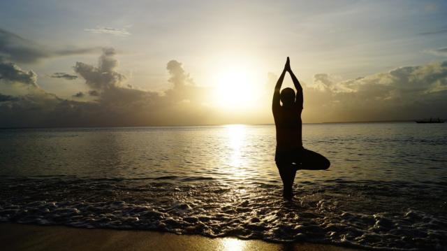 Health Benefits of Practicing Yoga