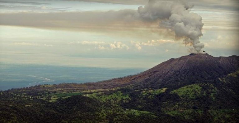 The Amazing Costa Rican Volcanoes