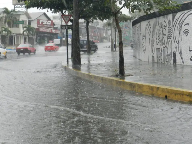 New Tropical Storm Hits Costa Rica Tomorrow