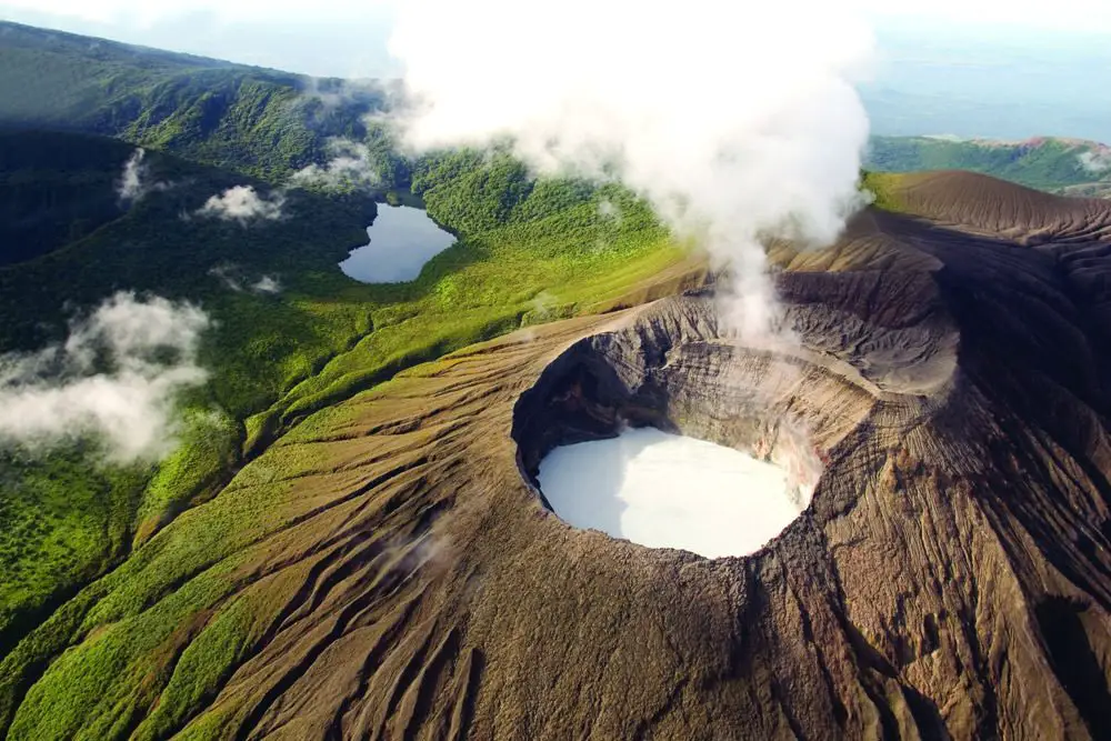 Volcanos Rincón De La Vieja And Turrialba Launch Gas And Ash In Costa ...