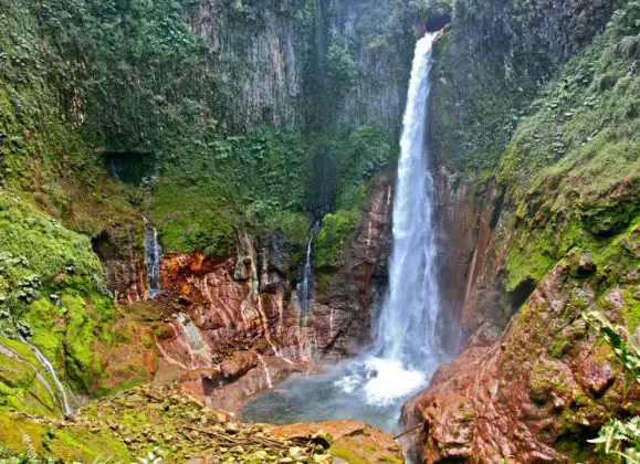 Catarata del Toro