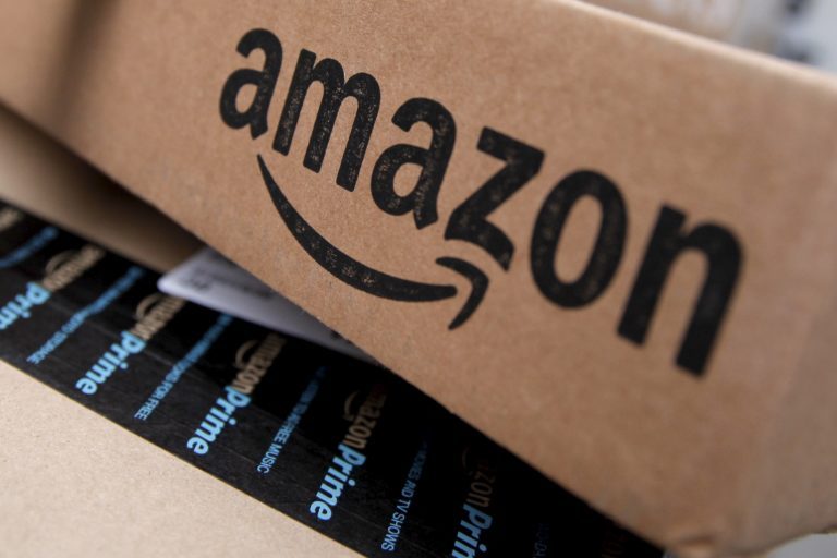 “Amazon” Plans to Deliver their Packages Directly Inside the Houses