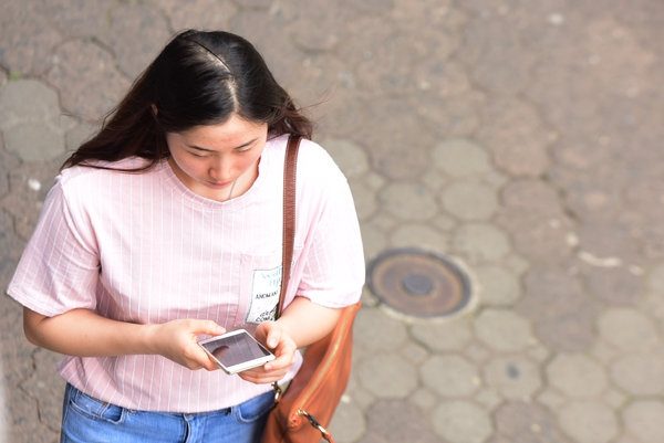 In Costa Rica, there is a group of 1.2 million connected women of different generations who use mobiles as their preferred device, especially to watch videos, learn, be up to date, and look for promotions and general information