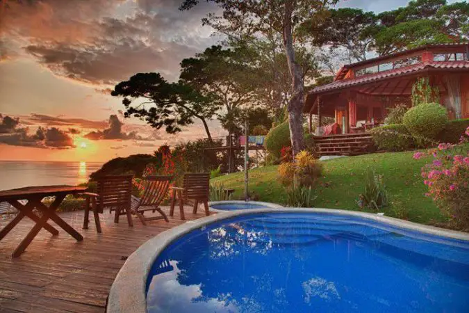 The Edge Villa, Dominical