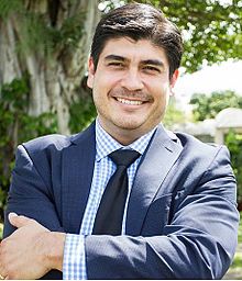 Carlos Alvarado