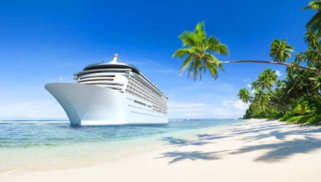 An arrival to a tropical beach can be amazing when you travel on a cruise boat.