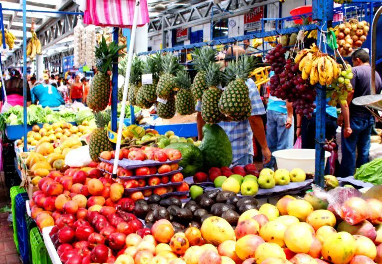 Tico Markets:Food Culture And Traditions