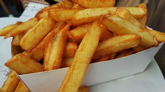French fries are some of the products containing more trans-fat levels.