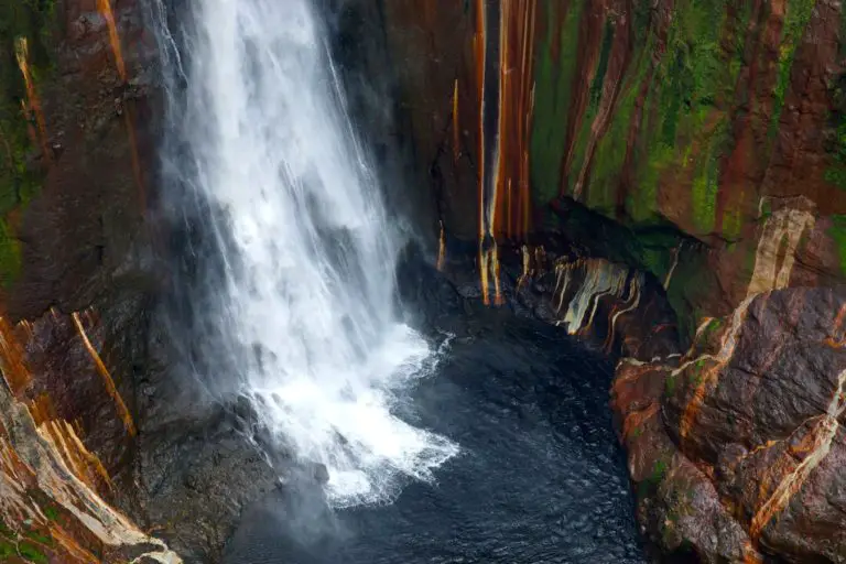 Meet the 5 Most Beautiful Waterfalls in Costa Rica