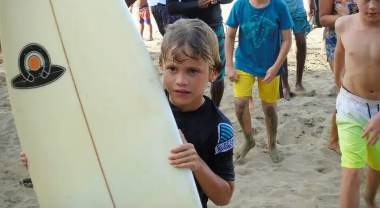 8-Year-Old Surfer Rescued Girl Drowning in Puerto Viejo