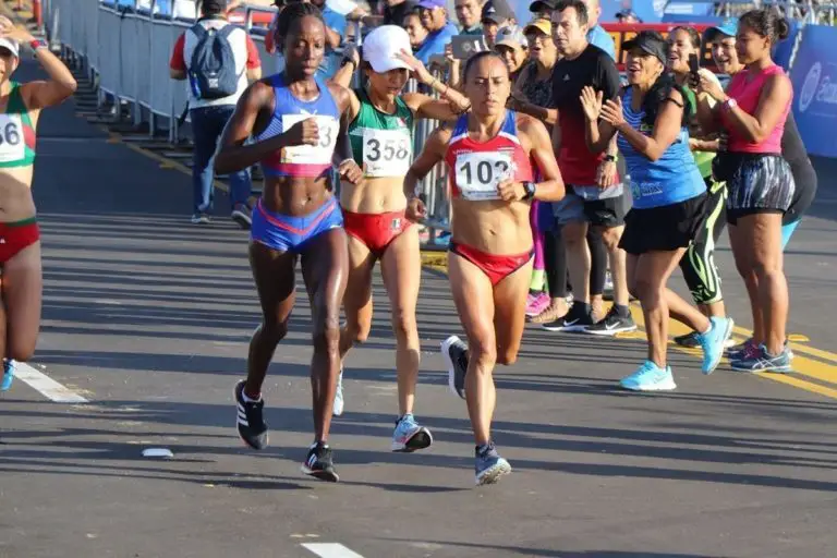Costa Rican Jenny Méndez Won the Marines Marathon in Washington DC