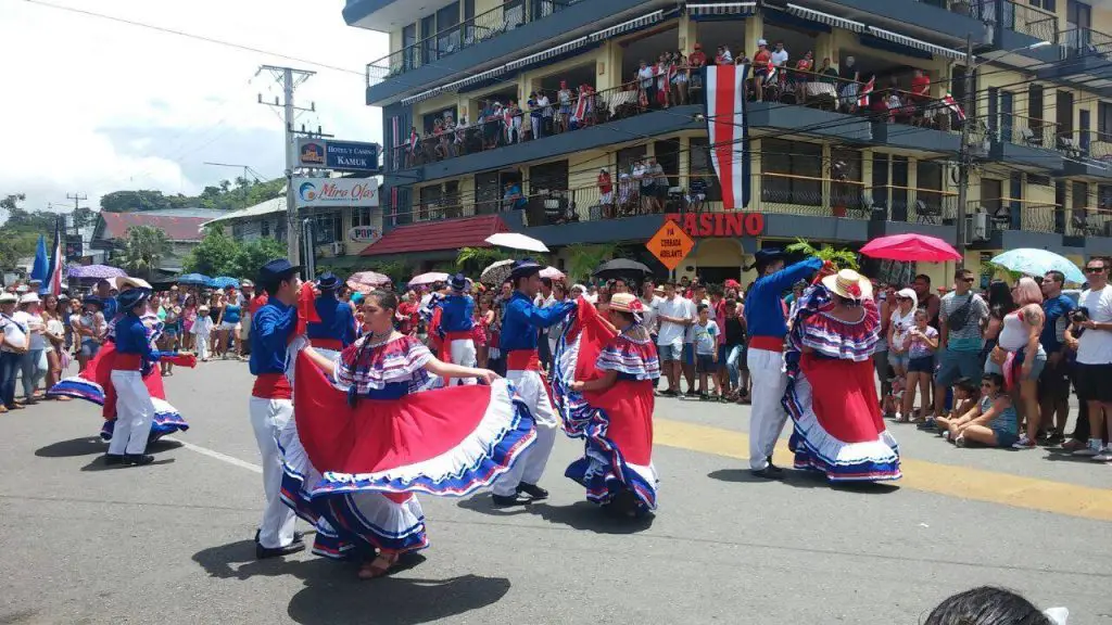 costa rican culture and traditions