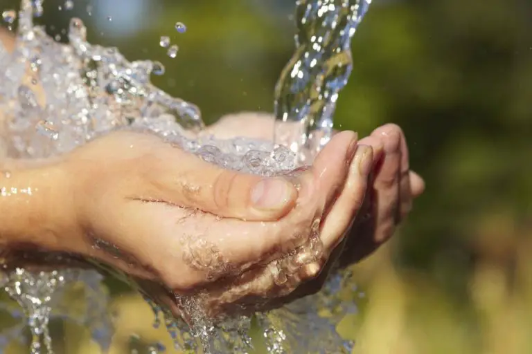 Amendment to Declare Access to Water a Human Right Goes Through
