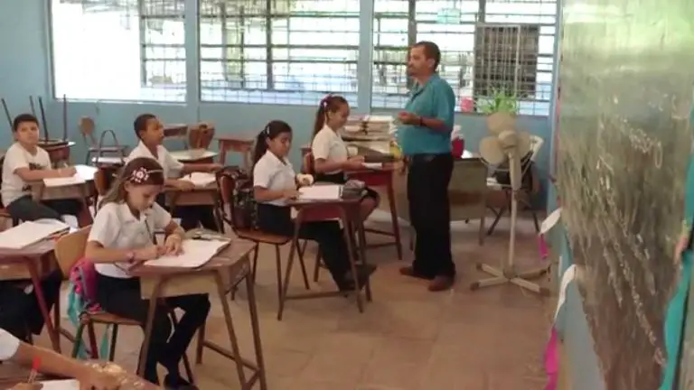 Costa Rica Celebrates Its Free and Compulsory Primary Education System