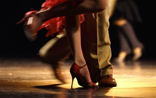 In This Month of Love, “fall in Love with Tango”