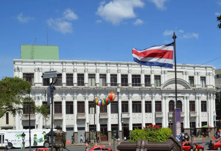 Costa Rica Creates Legislative Bill to Attract Pensioners and Foreign Investors