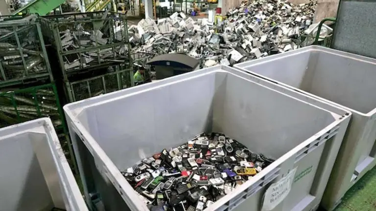 New National Campaign Invites Ticos to Recycle Cell Phones and Their Components