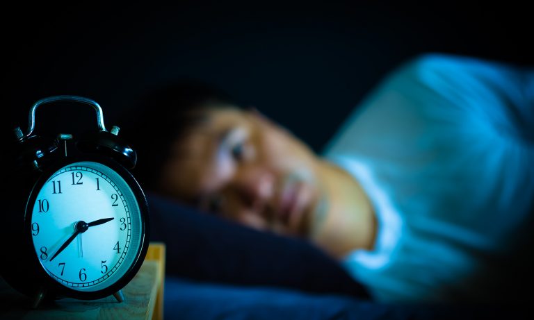 3 Common Sleep Problems during Covid-19 Quarantine and Tips on How to Solve Them