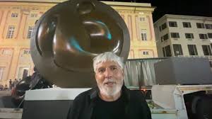 Costa Rican Sculptor Brings Hope to Genoa with a Monumental Exhibition