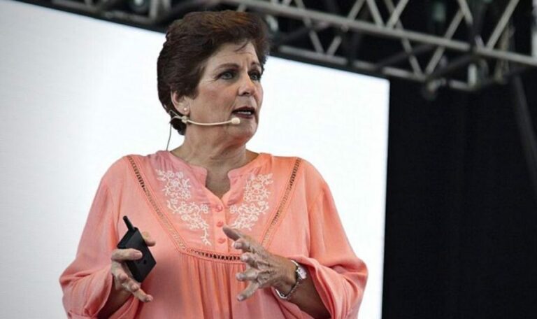 Pilar Cisneros: ‘’ Costa Rica Is a Country Impoverished by Some Inept Politicians. ’’