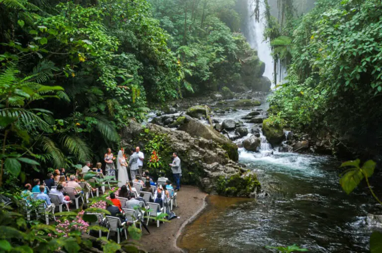 Fewer Weddings but also Less Divorces during the Pandemic in Costa Rica