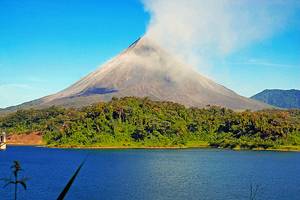 Ovsicori Explains the Reason for the 500 Meter High Plume in Arenal Volcano