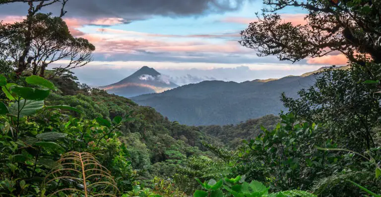 Costa Rica Invites You to Generate Social and Environmental Solutions