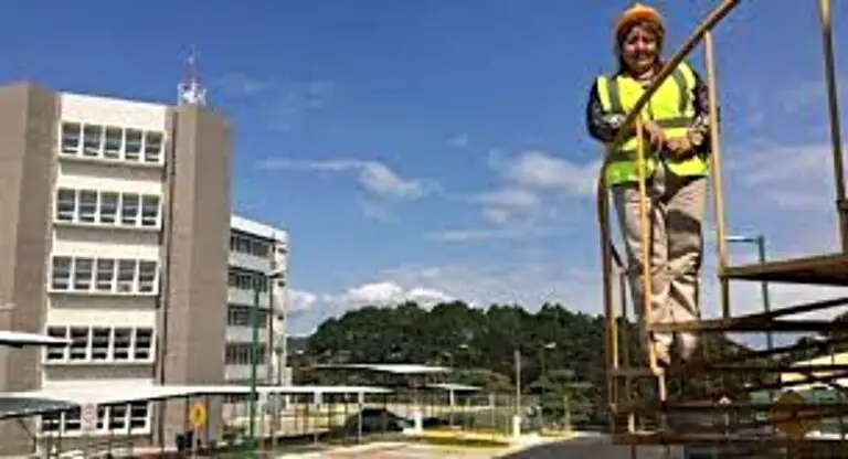“Jobs with a Safety Helmet Stopped Having Gender,” Says Costa Rica’s First Construction Engineer