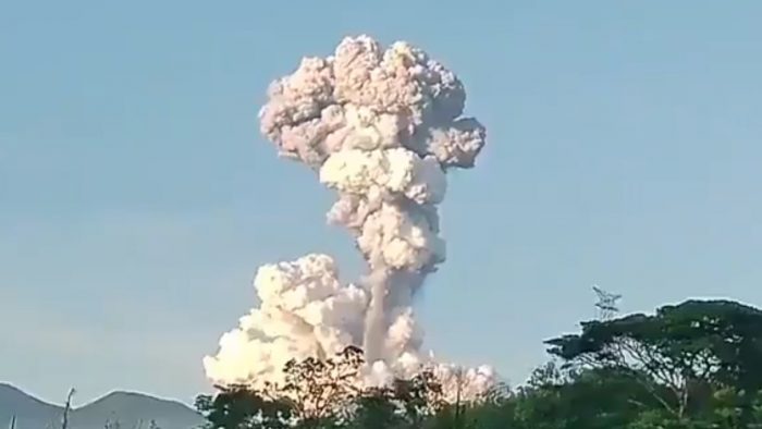 Rincón de la Vieja Volcano Reports Eruption and Aftershocks in Garabito that Reach 4.0