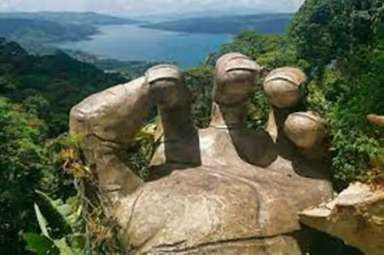 “La Mano Del Arenal”: the Giant that Emerges From the Mountain Overlooking the Lagoon