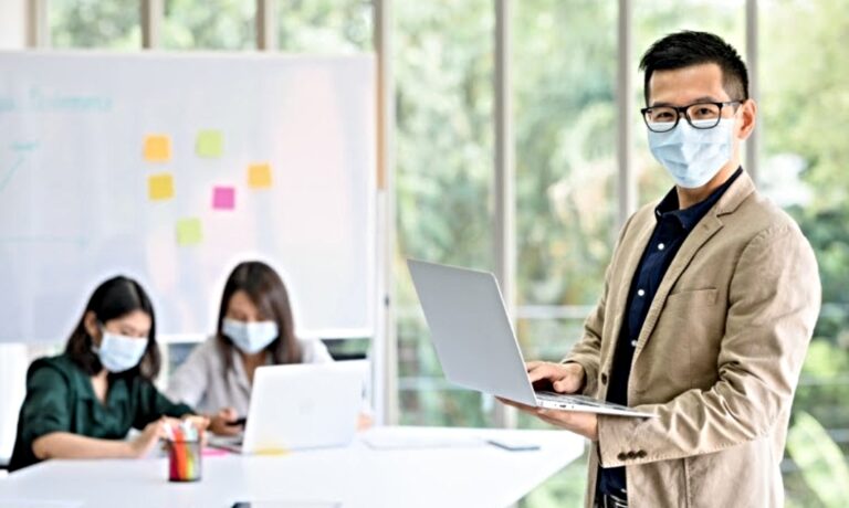 Hybrid Office: Work Environments after the Pandemic