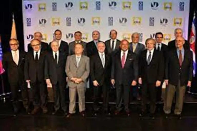 Former Presidents Highlight that Latin America Should Not Be Left Out of the Digital Revolution