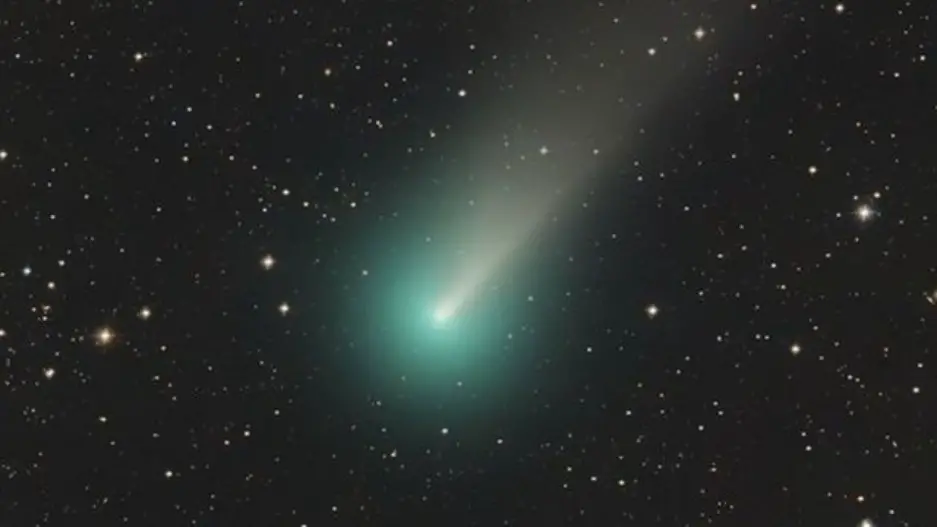 The Christmas Star: How and When You Can See Leonard’s Comet