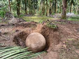 Tico Archaeologists Find a New Pre-Columbian Sphere in Palmar Sur de Osa