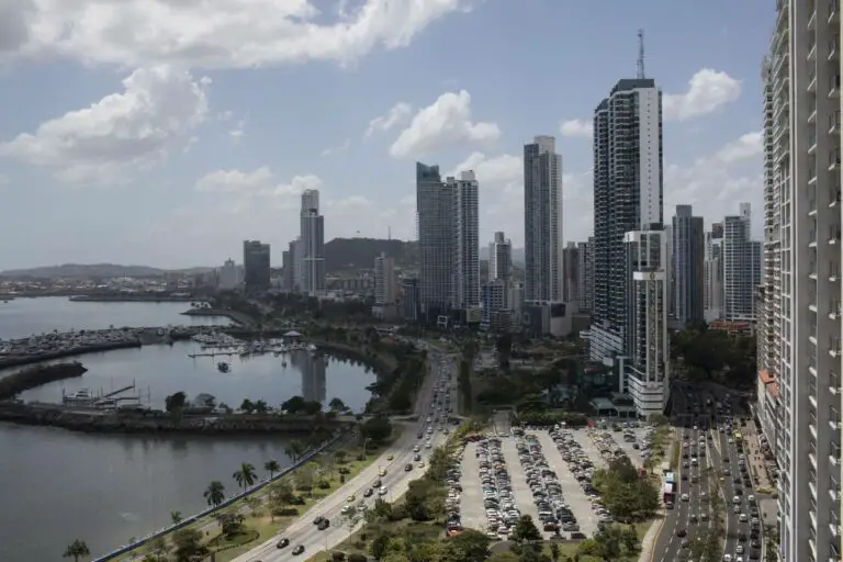Panama and Costa Rica Are the Most Competitive Countries in Central America