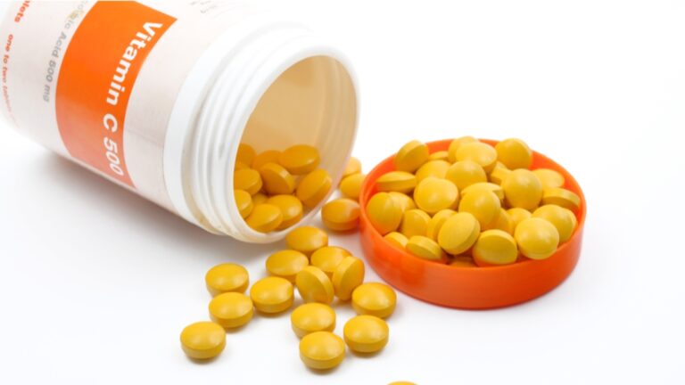 Supplementation with Vitamin C Rejuvenates the Immune System