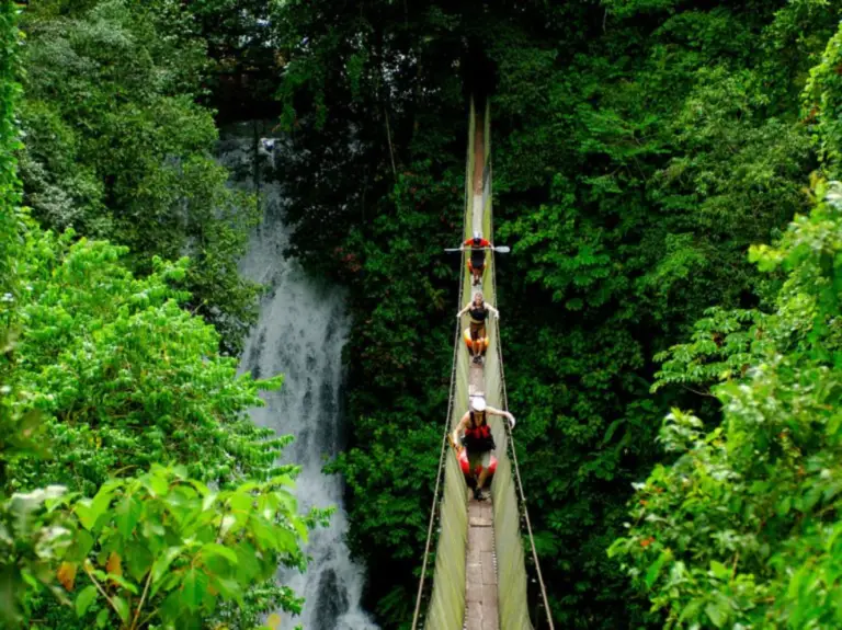 Costa Rica: A Dream Place, Without an Army And Without Pollution