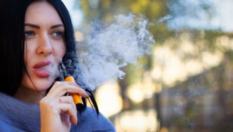 Vapers Without Nicotine and With Vitamins, Can they be