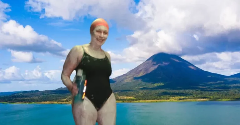 Carolina Mora, 44, is the First Costa Rican to Swim Across Lake Arenal