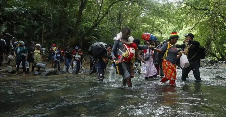 Migrants that Seek Returning to Venezuela Continue Arriving at Make-shift Shelters in Panama